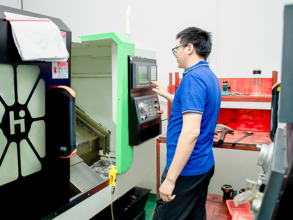 朗加精密-在線檢測